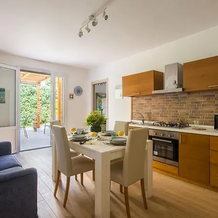 Apartamento Cinzia-150 Mt From The *