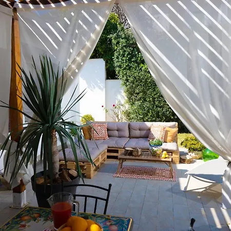 Apartment Cinzia-150 Mt From The